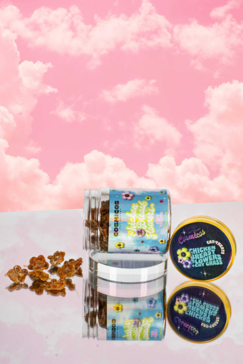 Cosmicos Pet Bakery - Chicken Breast Flowers with Cat grass – A Crunchy Delight for Cats!