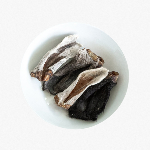 Wild n Fresh Treats - Dehydrated Lamb Ears (Fur-on)
