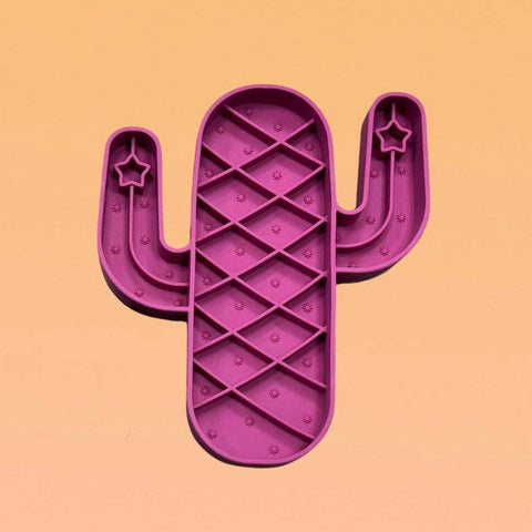 Lonestar Dog Treats - Saguaro Slow Feeder