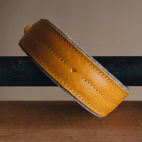 BAND&ROLL - Wool Padded Wide Dog Collar. Pine