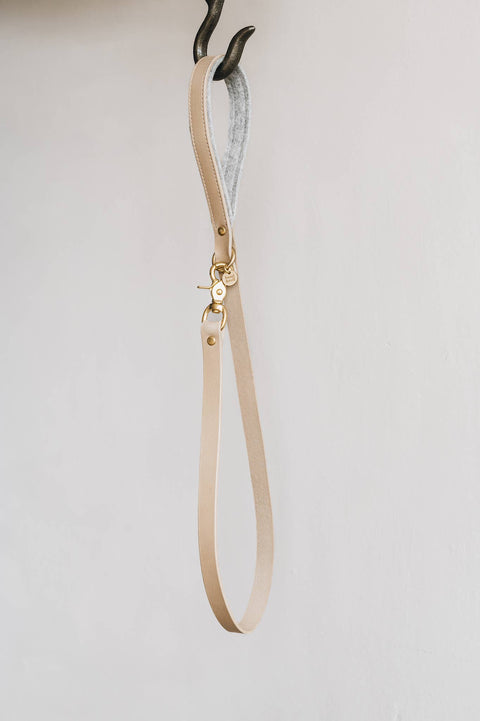 BAND&ROLL - SHORT LEATHER LEASH. HITCH