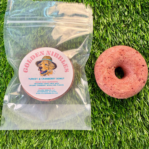 Golden Nibbles - Donut - Turkey & Cran - Freeze-Dried Treat for Dogs & Cats