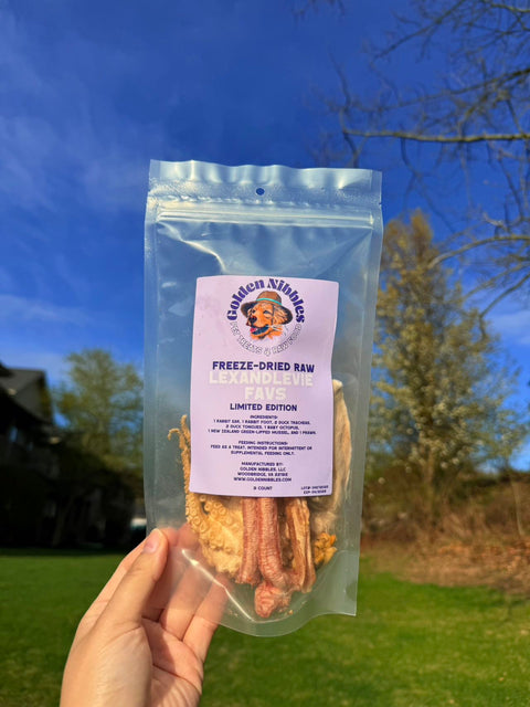 Golden Nibbles Lex&Levie Favs