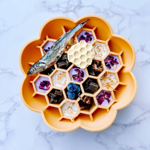 Barks and Brownies - Daisy Slow Feeder Yellow