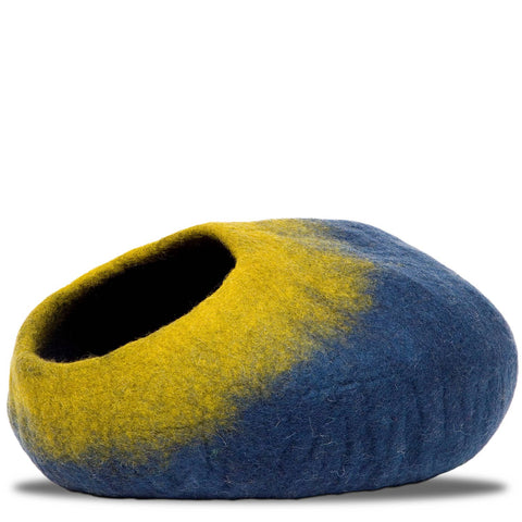 Karma Cat Inc. - Ombre Wool Pet Cave, Navy & Green